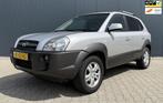 Hyundai Tucson 2.0i Dynamic World Cup edition Airco Trekhaak, 4 cilinders, Bedrijf, Handgeschakeld, Lederen bekleding