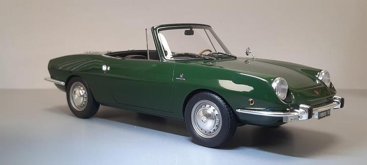 Fiat 850 Spider Groen, Hobby en Vrije tijd, Modelauto's | 1:18, Nieuw, Auto, Overige merken, Ophalen of Verzenden