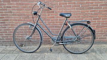 Gazelle antieke damesfiets framemaat 56 beschikbaar voor biedingen