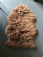 Vachtje, Huis en Inrichting, Ophalen, Zo goed als nieuw