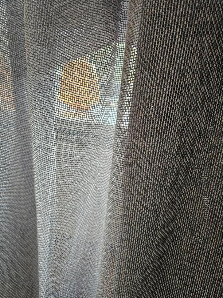 Grofgeweven inbetween gordijnen 255 hoog M144, Huis en Inrichting, Stoffering | Gordijnen en Lamellen, Nieuw, 200 cm of meer, 200 cm of meer