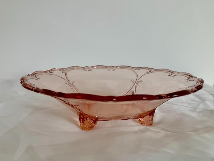 Roze vintage glazen schaal – 27 cm diameter, Antiek en Kunst, Antiek | Schalen, Ophalen of Verzenden