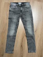 Grijze spijkerbroek C&A maat 164, Kinderen en Baby's, Kinderkleding | Maat 164, Broek, C&A, Ophalen of Verzenden, Zo goed als nieuw