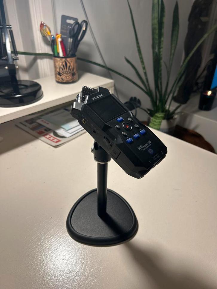 Zoom H4 Essential Handy Recorder, Muziek en Instrumenten, Microfoons, Zo goed als nieuw, Studiomicrofoon, Ophalen of Verzenden