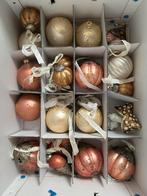 Zalm rosé kerstballen, oud zilveren ballen,, Ophalen, Zo goed als nieuw