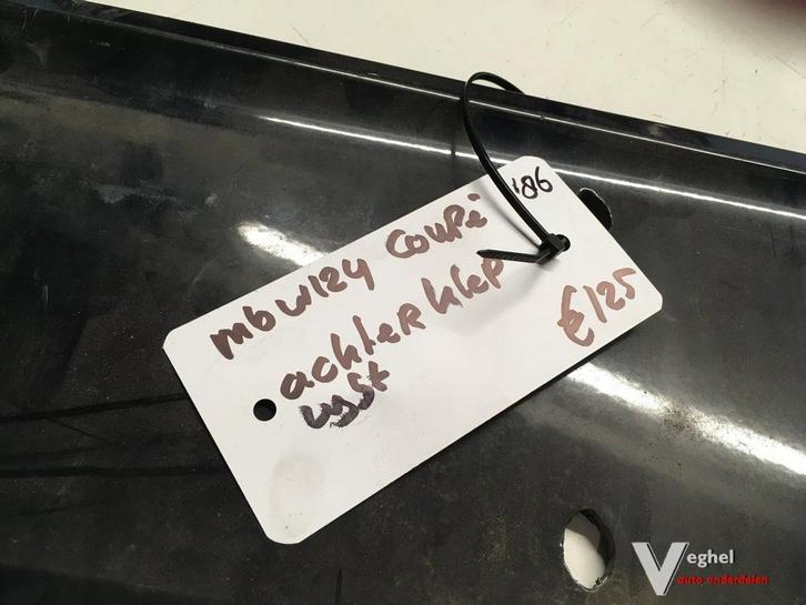 Mercedes W124 Coupe Achterkleplijst / Kentekenplaathouder, Auto-onderdelen, Overige Auto-onderdelen, Gebruikt, Ophalen of Verzenden