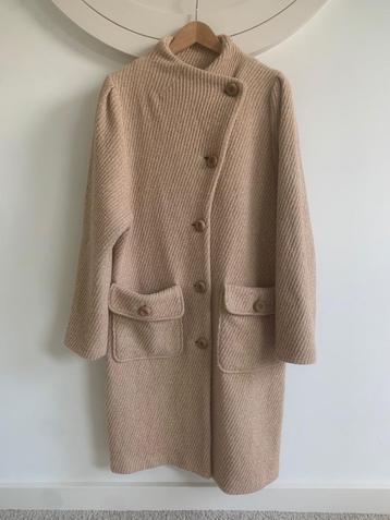 Caroline Biss, wollen jas beige S (ZGAN) beschikbaar voor biedingen