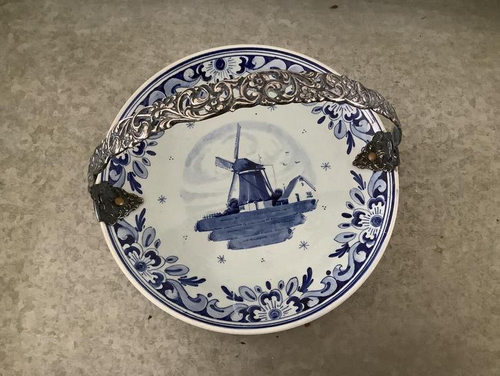 Oud Delfts Schaaltje met een Verzilverd Schoonhoven Hengsel, Antiek en Kunst, Antiek | Schalen, Ophalen of Verzenden