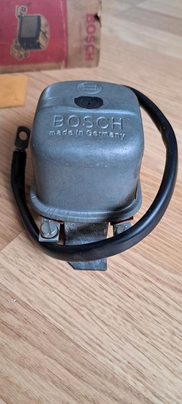 Bosch 6v Regelaar Ford 12m Porsche 356. Nieuw  beschikbaar voor biedingen