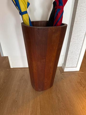 Retro Teakhouten Paraplubak beschikbaar voor biedingen