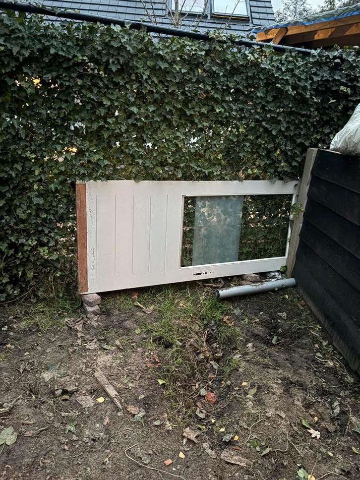 buitendeur achterzijde/ zijkant huis. 201 x 83 cm., Doe-het-zelf en Verbouw, Deuren en Horren, Gebruikt, Buitendeur, 200 tot 215 cm