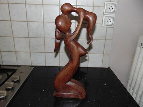 Sculptuur moeder met kind 40 cm, Antiek en Kunst, Kunst | Beelden en Houtsnijwerken, Ophalen of Verzenden
