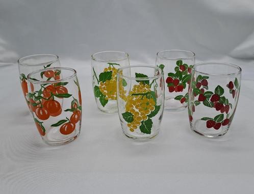 Vintage kleine glaasjes set van 6 stuks, Antiek en Kunst, Antiek | Glas en Kristal, Ophalen of Verzenden