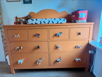 Unieke babycommode van IKEA – vrolijk & op maat gemaakt!  beschikbaar voor biedingen