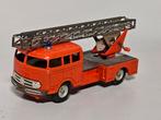 KCO 410 Mercedes Benz Brandweer Blik ladderwagen ca 1:43, Hobby en Vrije tijd, Modelauto's | 1:43, Ophalen of Verzenden, Zo goed als nieuw