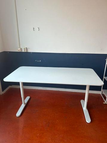 Bekant Ikea table - afbeelding 4