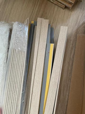 Plakplint PVC light oak 25stuk (240x24mm) beschikbaar voor biedingen