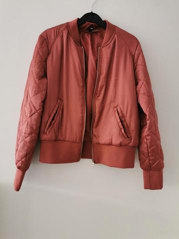 H&M bomberjack mt. 40  beschikbaar voor biedingen