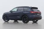 Volkswagen Touareg 3.0 TSi 4MOTION R | NIEUW | Luchtvering |, Automaat, 14 kWh, Gebruikt, Blauw