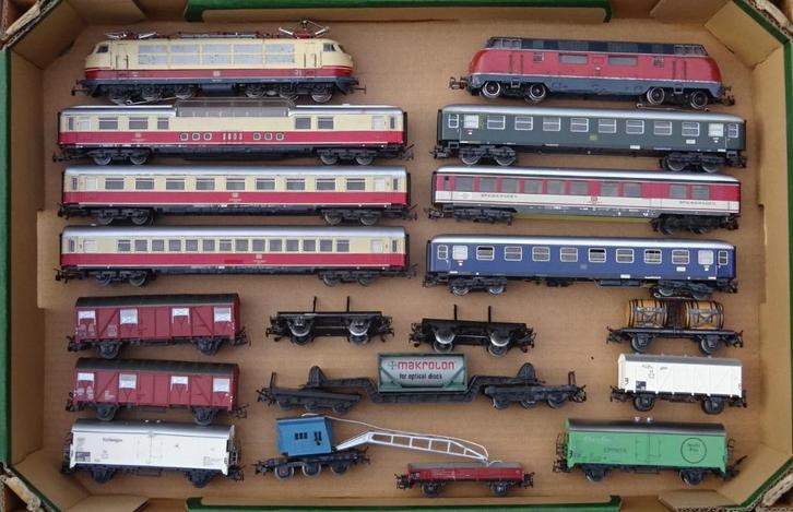 Zeer uitgebreide Marklin treinbaan, klaar voor opbouw, Hobby en Vrije tijd, Modeltreinen | H0, Gebruikt, Treinset, Wisselstroom