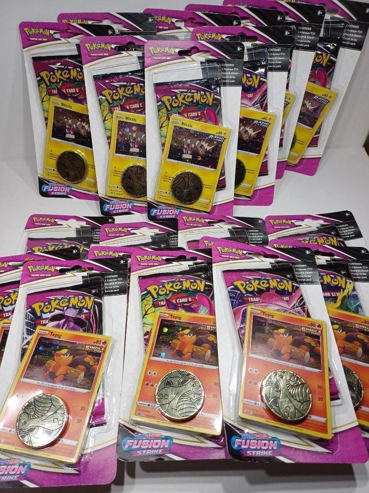 Pokemon Sword & Shield Fusion Strike 20x Checklane Sealed, Hobby en Vrije tijd, Verzamelkaartspellen | Pokémon, Nieuw, Booster