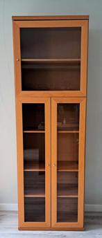 MOET NU WEG!! Houten Vitrinekast met Glazen Deuren, Huis en Inrichting, Kasten | Boekenkasten, Ophalen, Glas, 50 tot 100 cm, Modern