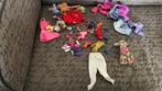 Kleding Barbie poppen en belville poppetjes, Ophalen, Gebruikt, Kleertjes