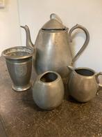 Tinnen Theeset: Theepot, Suikerpot, Melkkan & Lepelvaasje, Antiek en Kunst, Ophalen of Verzenden