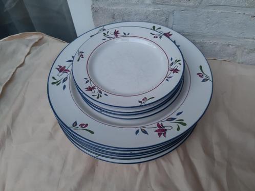 Copenhagen Stoneware serviesgoed,, Huis en Inrichting, Keuken | Servies, Zo goed als nieuw, Bord(en), Overige stijlen, Porselein