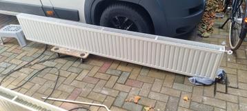 Radson Radiator 270cm lang 40 hoog beschikbaar voor biedingen