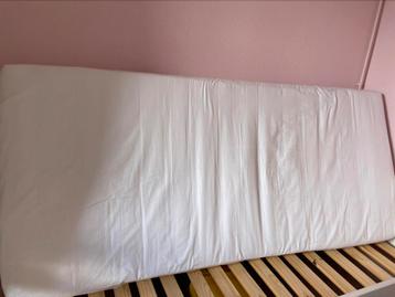 90x120 wit matras beschikbaar voor biedingen
