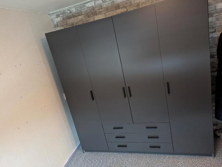 2 kasten en een bed, Huis en Inrichting, Slaapkamer | Complete slaapkamers, Zo goed als nieuw, Tweepersoons, Ophalen