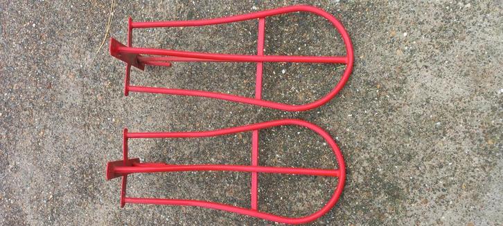 2 STUBBS zadelsteunen rood, Dieren en Toebehoren, Paarden en Pony's | Overige Paardenspullen, Zo goed als nieuw, Ophalen of Verzenden