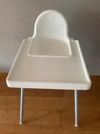 Witte kinderstoel met blad, Kinderen en Baby's, Kinderstoelen, Ophalen of Verzenden, Zo goed als nieuw, Overige typen, Afneembaar eetblad