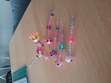 Beestjes armbanden beschikbaar voor biedingen