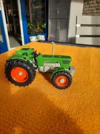 Deutz, Hobby en Vrije tijd, Modelauto's | 1:32, Ophalen of Verzenden, Zo goed als nieuw, Tractor of Landbouw, Universal Hobbies