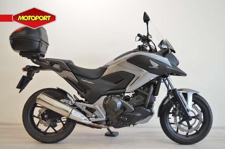Honda NC 750 X DCT (bj 2014), Motoren, Motoren | Honda, Bedrijf, Toermotor