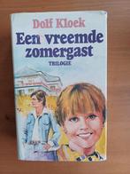Een vreemde zomergast trilogie, Gelezen, Ophalen of Verzenden, Nederland, Dolf Kloek