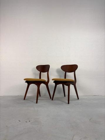 Vintage Eetkamerstoelen 'Snavel' Louis van Teeffelen beschikbaar voor biedingen