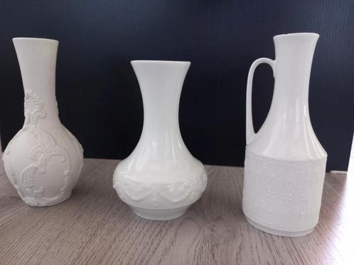 Drie fraaie witte vazen Royal KPM Bavaria biscuit porselein, Huis en Inrichting, Woonaccessoires | Vazen, Gebruikt, Wit, Minder dan 50 cm