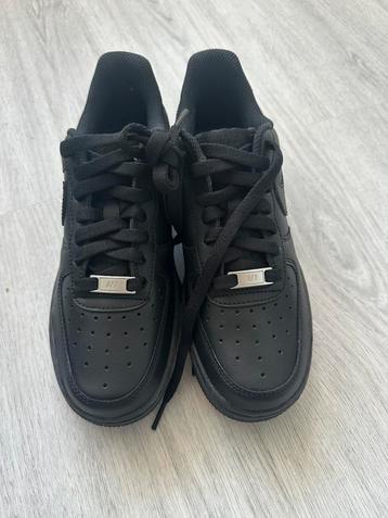 Nike air force 1 maat 38 nieuw beschikbaar voor biedingen