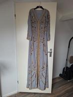 Grijze Geborduurde Jurk - Maat M, Maat 38/40 (M), Ophalen of Verzenden, Onbekend, Grijs