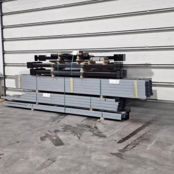 Complete nieuwe Entresolvloer 20x5 meter - 3m hoog beschikbaar voor biedingen