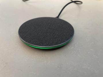 Draadloze oplader beschikbaar voor biedingen