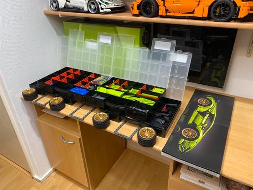 Lego technic 42115 Lamborghini + 4 sorteerboxen, Kinderen en Baby's, Speelgoed | Duplo en Lego, Gebruikt, Lego, Complete set, Ophalen of Verzenden