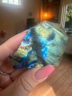 Gepolijst & ruw | super mooie combi! Full flash -labradoriet, Verzamelen, Mineralen en Fossielen, Ophalen of Verzenden, Mineraal