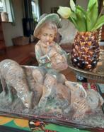 Franse brocante oud beeld gips art deco vaas Herder Schapen, Antiek en Kunst, Ophalen of Verzenden