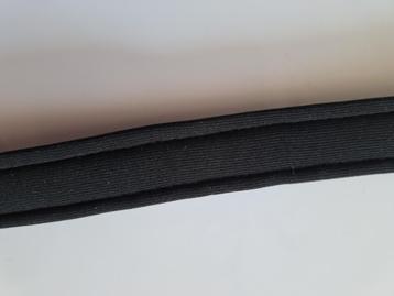 Hondenhalsbanden, 2 versch.  35 + 37 cm lang, 1 + 1,8 cm br beschikbaar voor biedingen