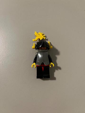 LEGO Castle minifig black knights yellow beschikbaar voor biedingen