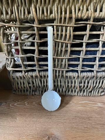 Antieke Emaille Pollepel - 24 cm Klein Formaat Keukenaccesso beschikbaar voor biedingen
